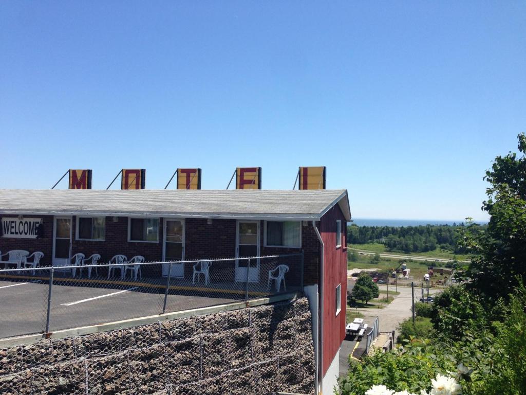 Hillside Motel 세인트존 외부 사진